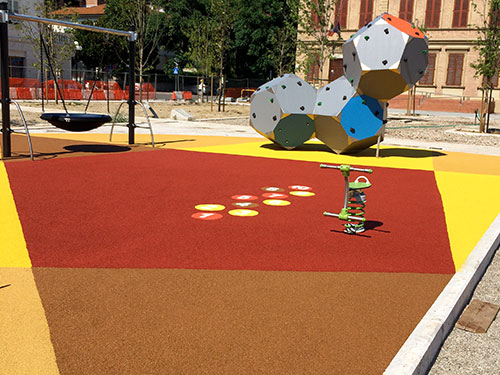 Pavimento antitrauma in gomma colata - Playground for childrens